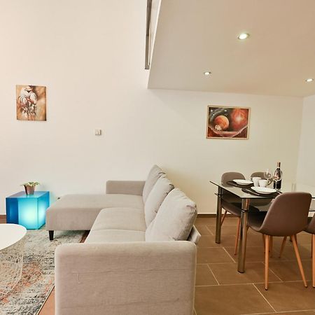 Danube Dwelling Akacfa 41 Apartment บูดาเปสต์ ภายนอก รูปภาพ