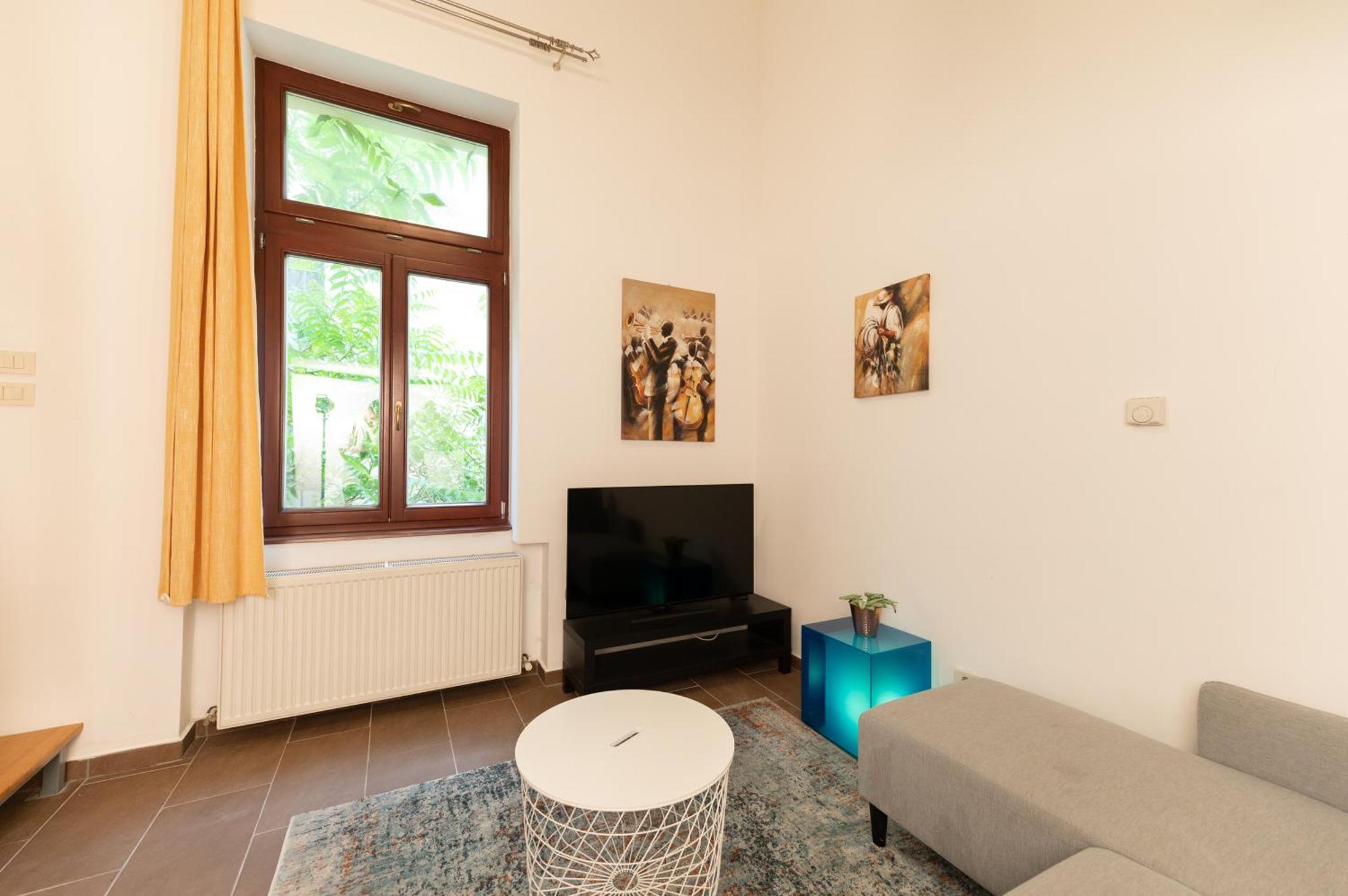 Danube Dwelling Akacfa 41 Apartment บูดาเปสต์ ภายนอก รูปภาพ